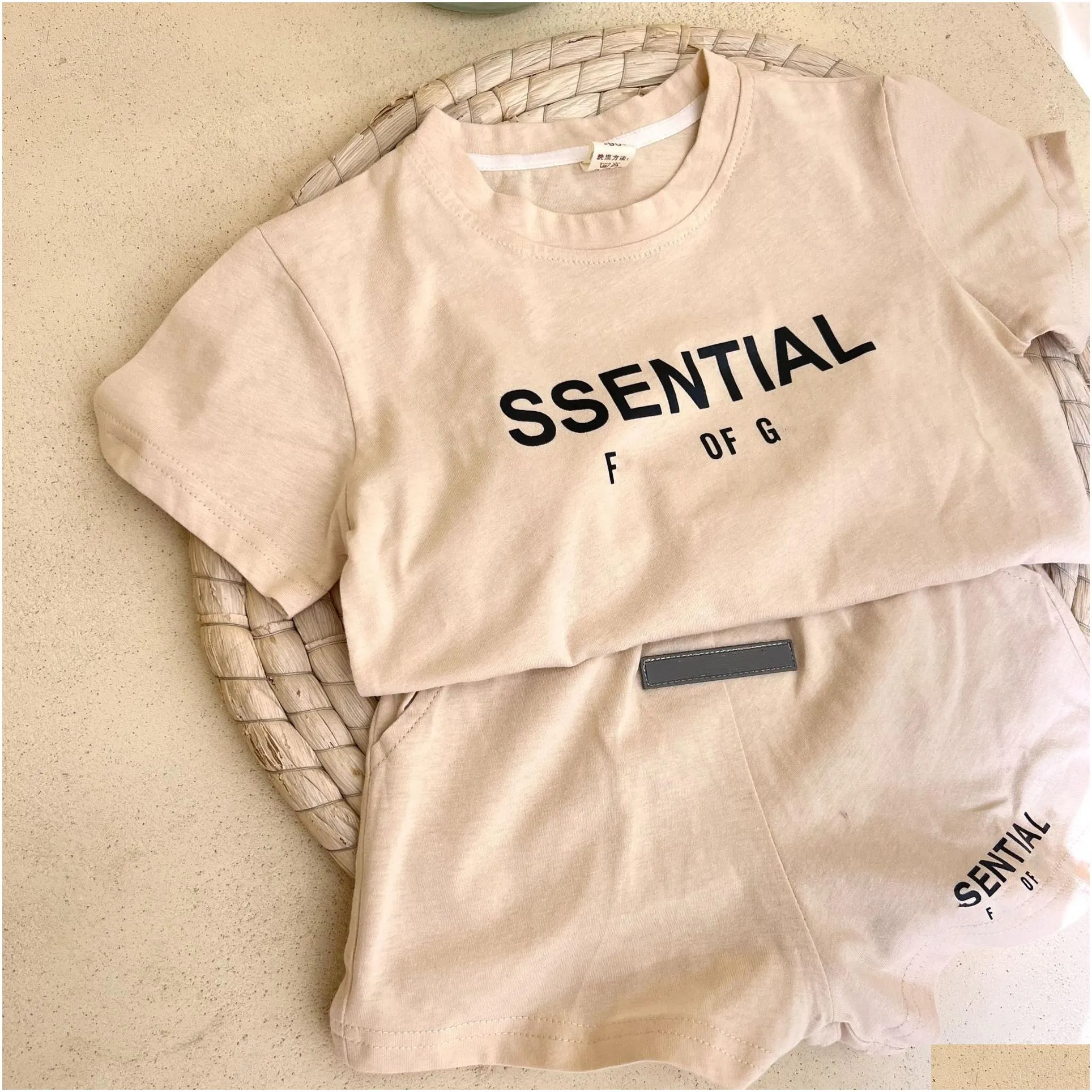 Clothing Sets Kids Baby Clothes Designer  Sets Essential Boys Tracksuits Girls Kid Youth Toddler T Shirts Pants Infants Children Sh Dhpbr