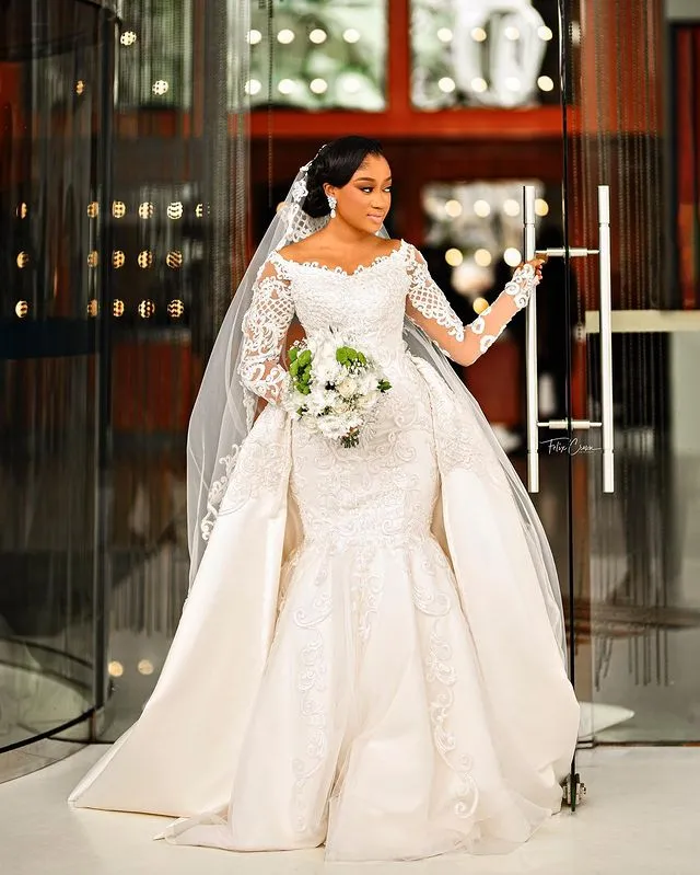 2023 Oct Arabic Aso Ebi Plus Size Ivory Mermaid Wedding Dress Lace Long Sleeves Bridal Gowns Dresses ZJ067