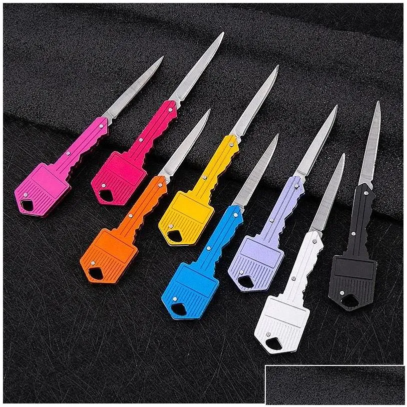 Keychains Lanyards Self Defense Designer Knife Keychain Mini Pocket Knives Stainless Folding Key Chain Outdoor Cam Hunting Tactica