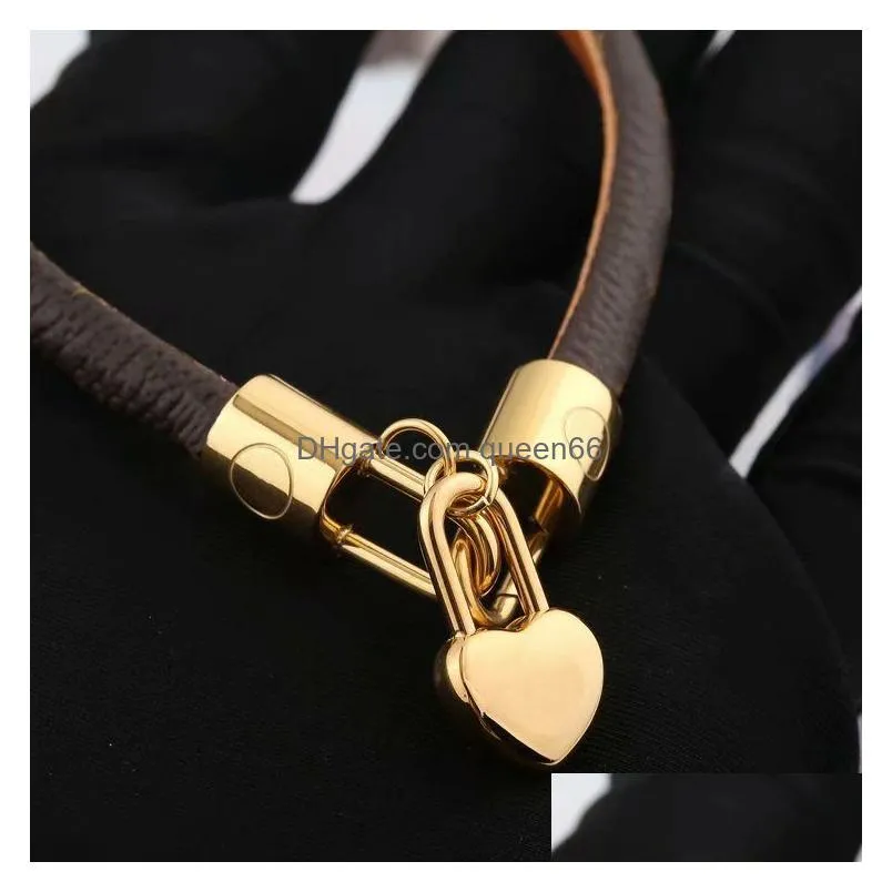 Identification Europe America Fashion Style Lady Women Round Print Flower Design Engraved Letter Heart Crazy In Lock Charm Leather Bra Dhwie