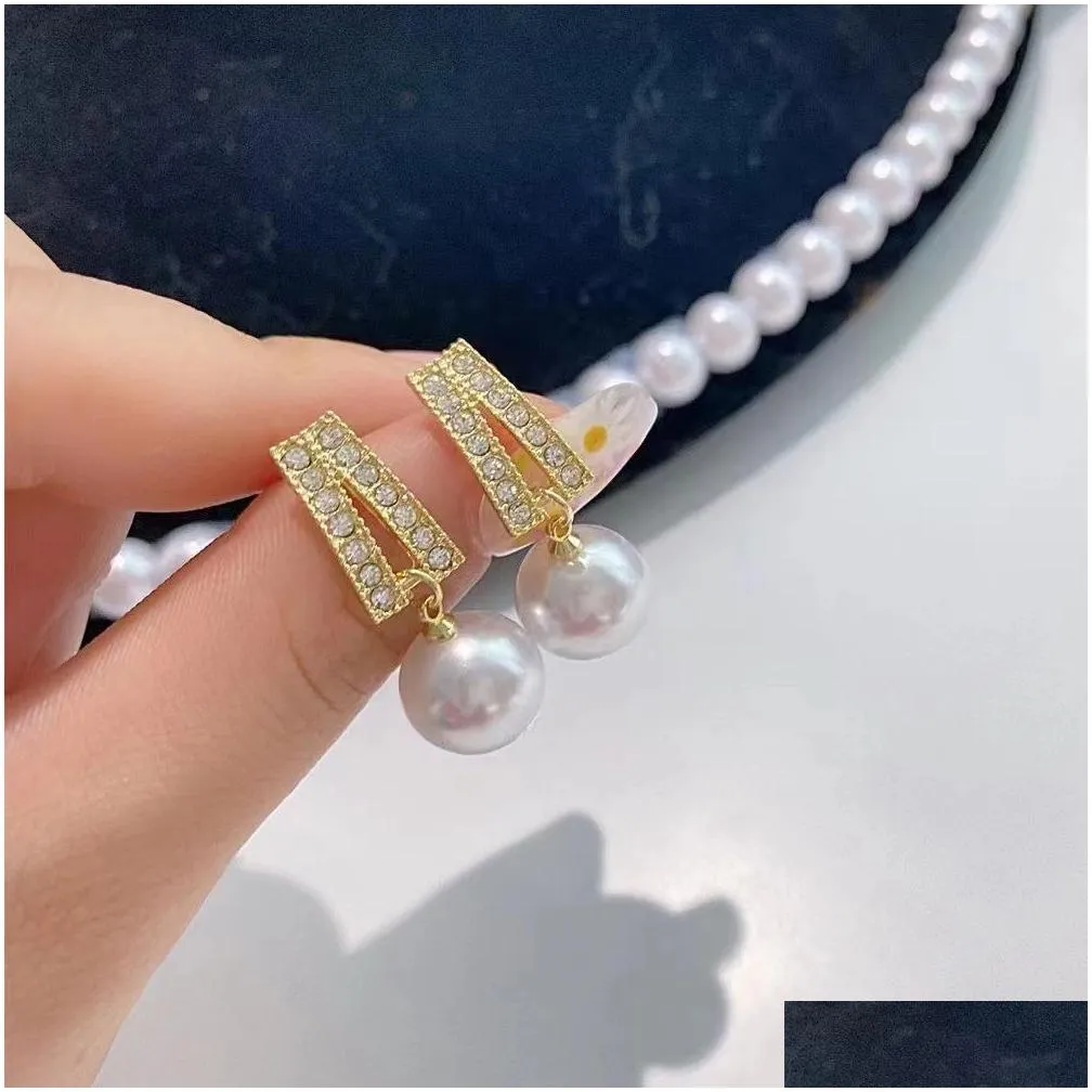 Stud 925 Sier Needle Pearl Earrings For Women Simple Love Shaped Diamond Fashion Versatile Temperament New Jewelry Earrings Dhz8T