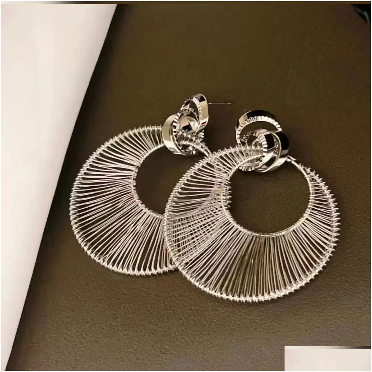 Charm European And American Hollow Circle Sier Needle Earrings With Exaggerated Personality Large Earring Accessories Jewelry Earrings Dhsif