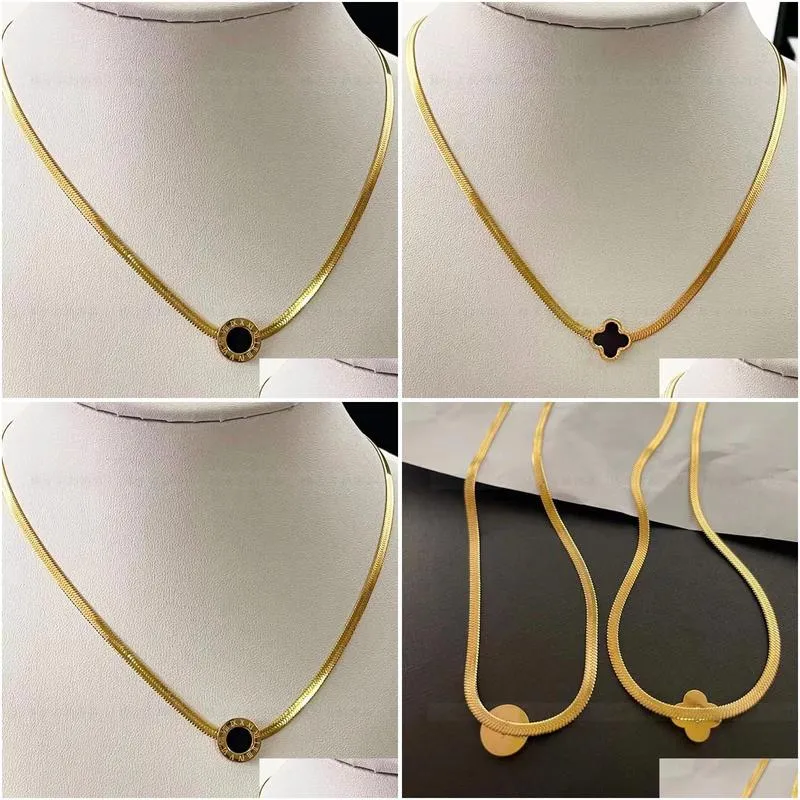 Pendant Necklaces Four Leaf Grass Womens Pendant Necklace Minimalist Fashion Snake Bone Chain Party Birthday Gift Jewelry Necklaces Pe Dhta9