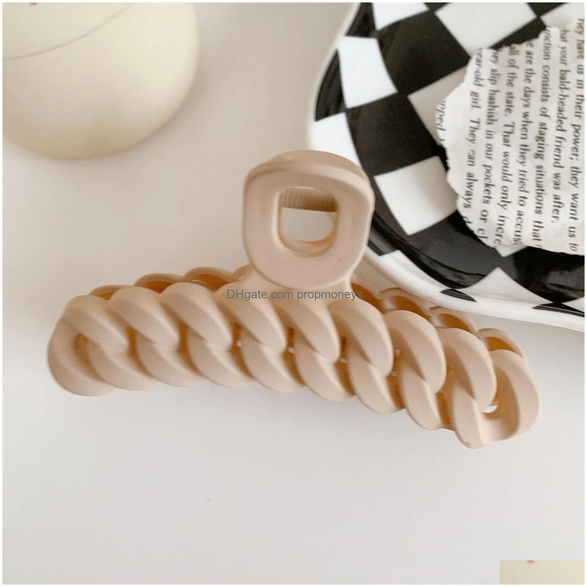 Cartoon Accessories New Solid Color Braided Hair Claws Women Summer Large Ponytail Holder Clamps Claw Clip Crabs Fashion Accessories B Dh1Wi