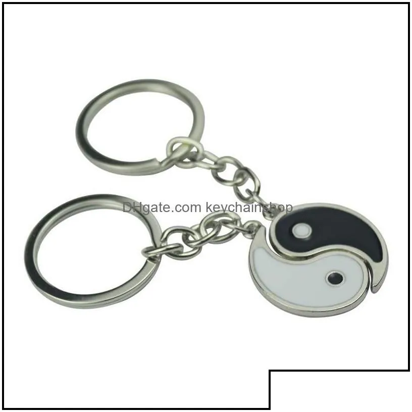 keychains fashion accessories vintage chinese elements of yin yang taiji bagua couple keychain for keys car key ring pendant charm alloy