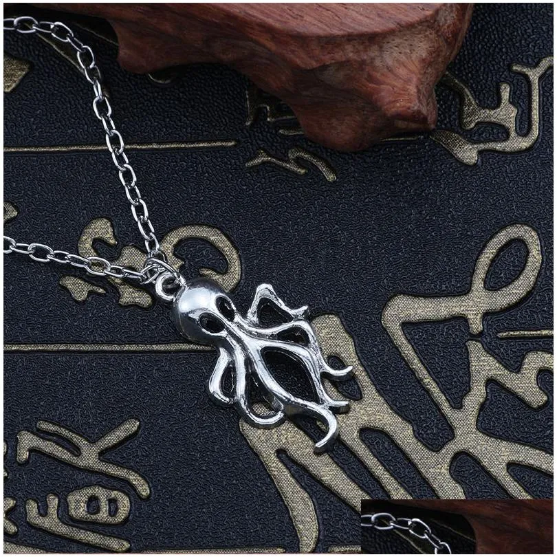 Pendant Necklaces Fashion 20Pcs/Lot Tibetan Sier Vintage Punk Retro Octopus Skeleton Charms Pendant Chain Sweater Necklace Jewelry Diy Dhx7X