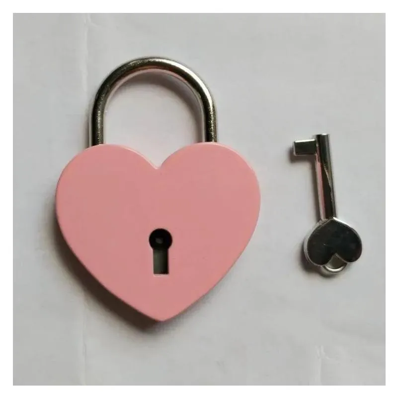 Door Locks Creative Alloy Heart Shape Keys Padlock Mini Archaize Concentric Locks Vintage Old Antique Door With Home Garden Building S Dhu6O