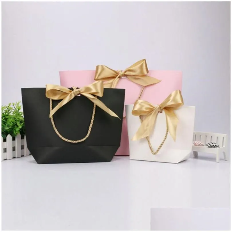 Packing Bags Wholesale 5 Colors Paper Gift Bag Boutique Clothes Packaging Cardboard Package Shop Bags For Present Wrap With Handle Off Dhhjb