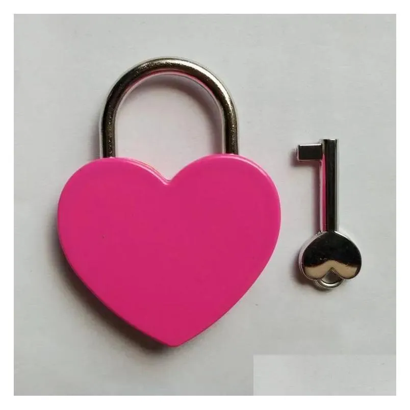 Door Locks Creative Alloy Heart Shape Keys Padlock Mini Archaize Concentric Locks Vintage Old Antique Door With Home Garden Building S Dhhrh