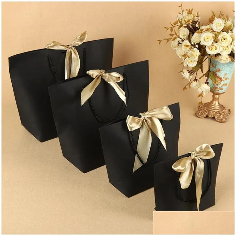 Packing Bags Wholesale 5 Colors Paper Gift Bag Boutique Clothes Packaging Cardboard Package Shop Bags For Present Wrap With Handle Off Dhfvz