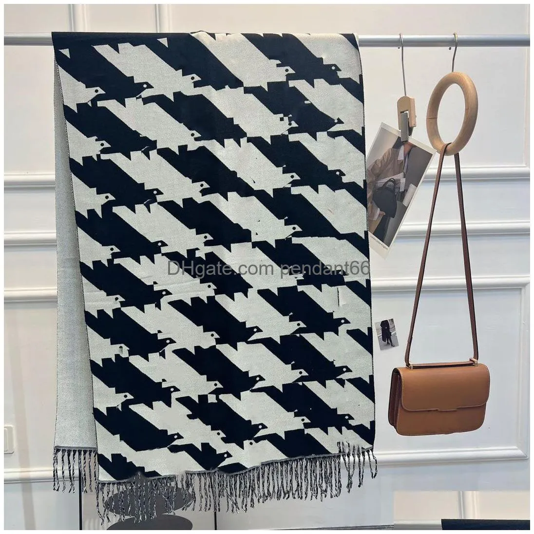 soft letter designer scarfs men women luxury cashmere scarvs designers scarf tassels towel top quality 65x180cm
