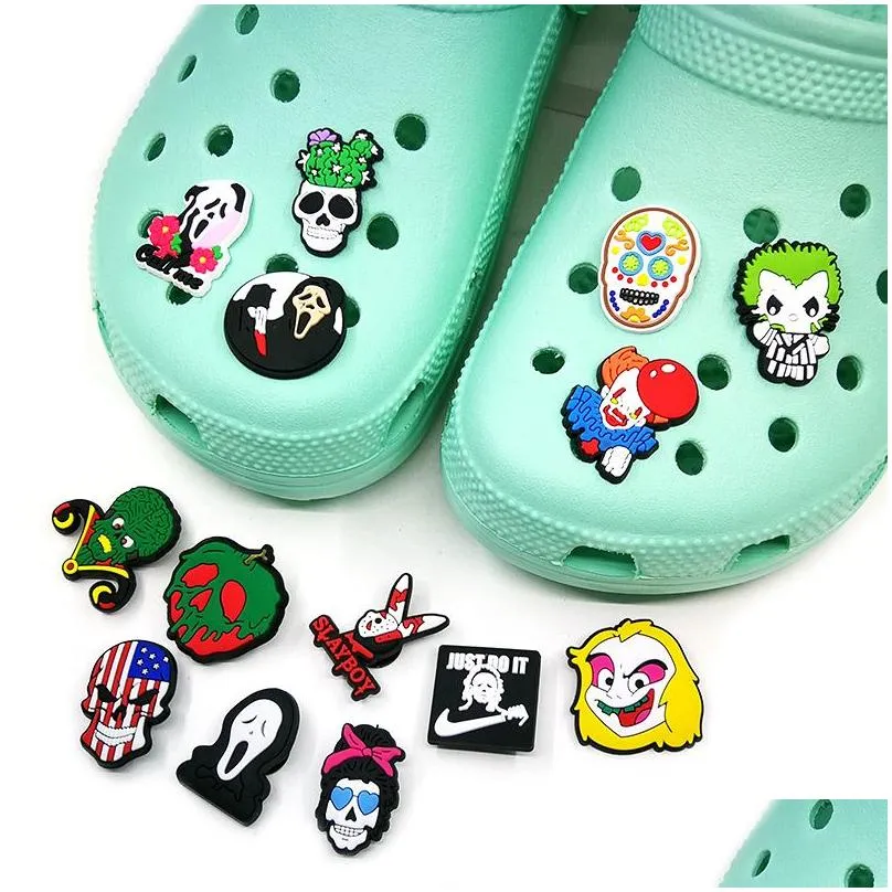 Charms Halloween Moq 1000Pcs Wholesale Clog Charms 2D Soft Pvc Horrible Movies Shoe Accessories Buckles Decorations Fit Kid Bracelets Dhiee