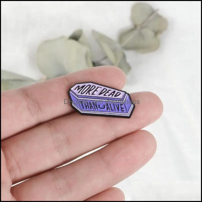 Cute Small Purple Diy Funny Enamel Brooches Pins for Women Christmas Demin Shirt Decor Brooch Pin Metal Kawaii Badge Fashion Jewelry