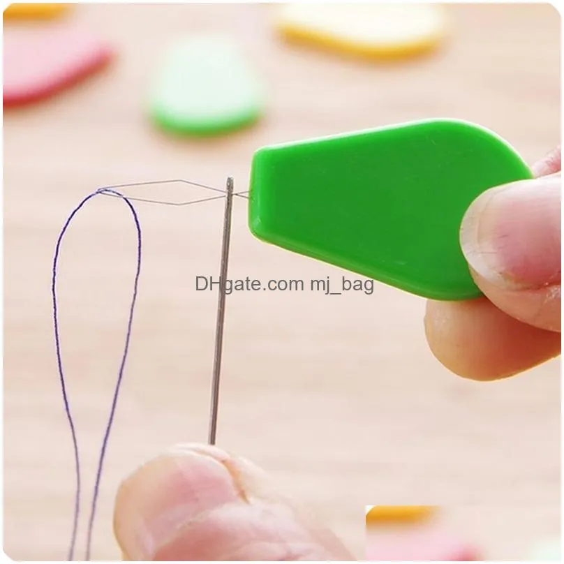 Craft Tools 2000Pcs Portable Needle Threader Guide Device Tool Easy Sewing Knitting Accessories Random Color Fast Home Garden Arts, Cr Dhyx8