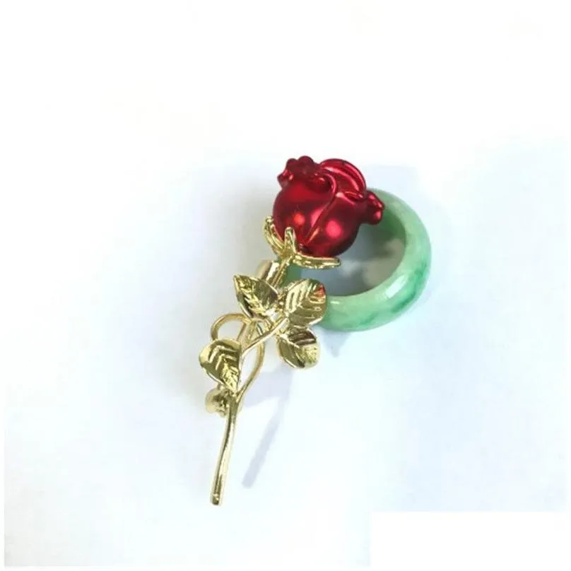 bulk price diamod gesture red lips brooches for women rose flower pin suit accessories lady wedding dress clothing brooch pins jewelry