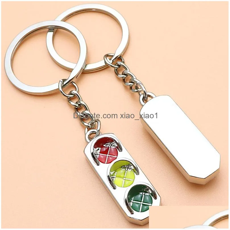 party favor traffic light keychain alloy car key ring metal bag pendant creative birthday wedding partygifts q442