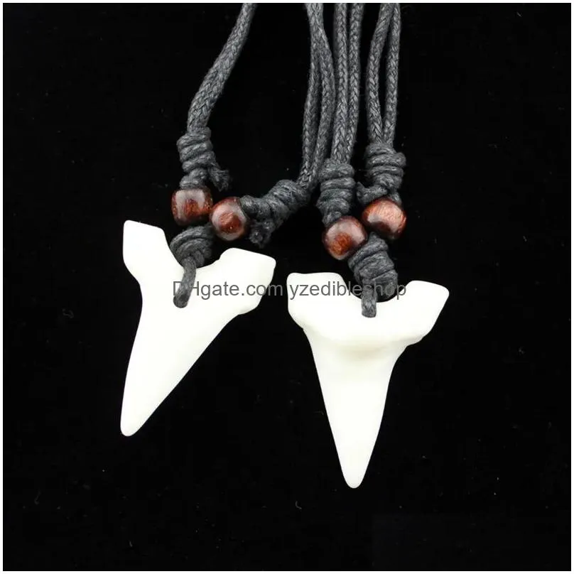 fashion wholesale mixed 12pcs imitation yak bone shark tooth necklace white teeth amulet pendant for men womens jewelry mn577