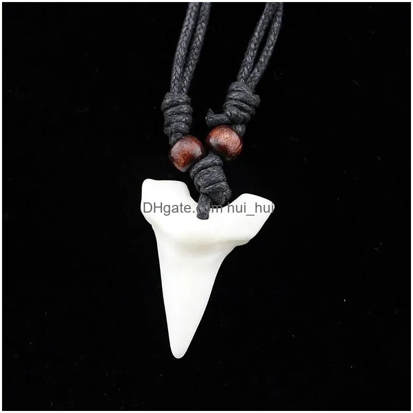fashion wholesale mixed 12pcs imitation yak bone shark tooth necklace white teeth amulet pendant for men womens jewelry mn577