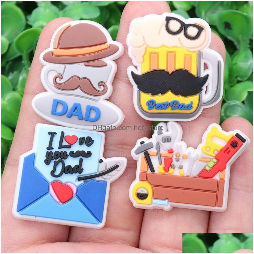 wholesale 100pcs pvc happy fathers day i love you beer heart dad suit garden shoe buckle boys girls accessories for backpack charms button