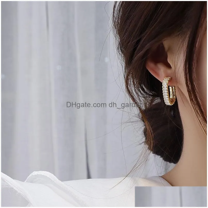 New Round Geometry Stud Earrings for Women Luxury Jewelry S925 Needle High Quality Micro-Inlai Zircon Womans Gift Party