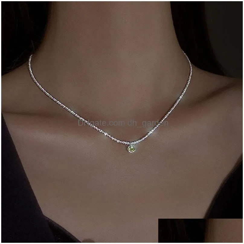 Sparkling Clavicle Chain Choker Necklace Green Diamond Gypsophila Pendant Necklace for Women