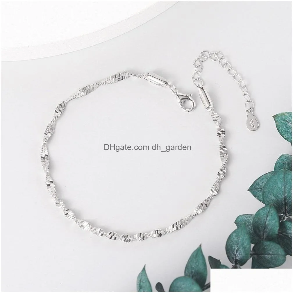 Smooth Exquisite Trendy Wave Twisted Grain Bracelet For Women Rose White Gold Color Fashion Jewelry Birthday Gift KBH064