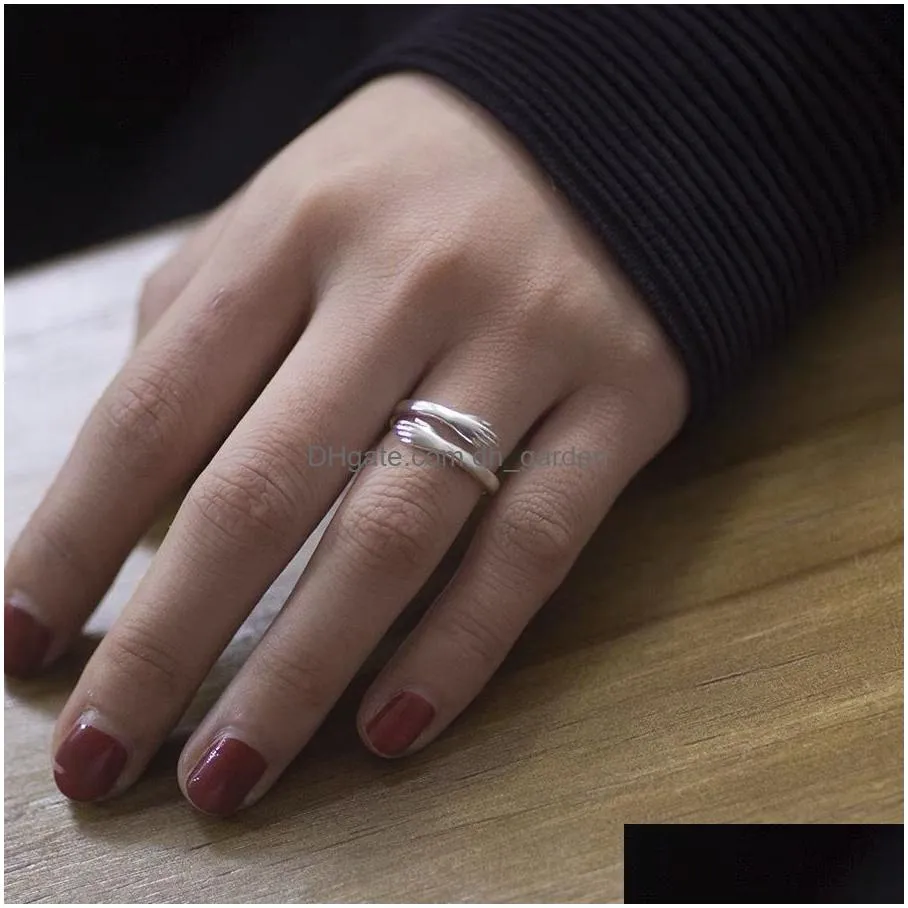 Vintage Hug Rings For Women Silver Color Open Adjustable Electroplating Cuff Wedding Engagement Ring Jewelry Gift