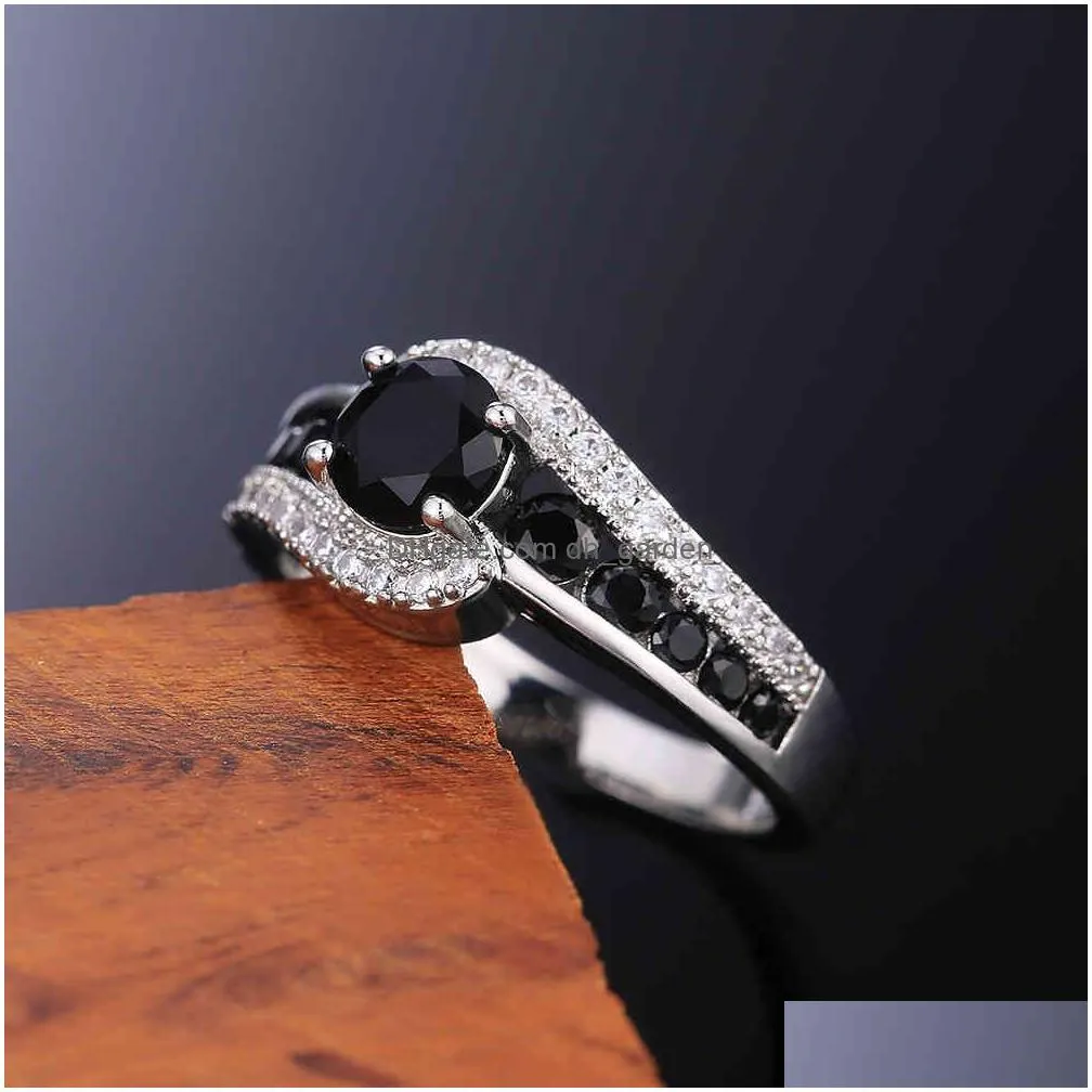 Band Rings Huitan Special-Interest Black Stone Women Wedding Ring Dazzling Crystal Zircon Delicate Gift Top Quality Female C Dhgarden Otlyy