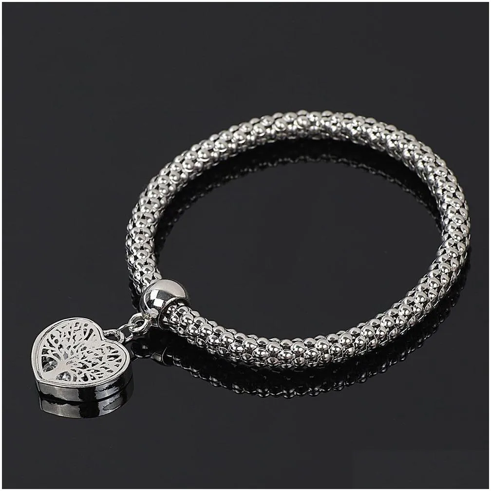 Charm Bracelets 20 Cross-Border European And American Foreign Trade Corn Chain Army Bracelet Creative Animal Love Pendant Drop Deliver Dhlge