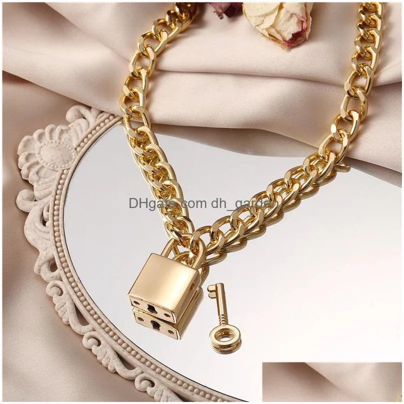 Pendant Necklaces 17Km Gothtic Gold Lock Chunky Chain Necklace For Women Men Big Chains Unlockable Locks Key Pendant Necklac Dhgarden Ot0Io