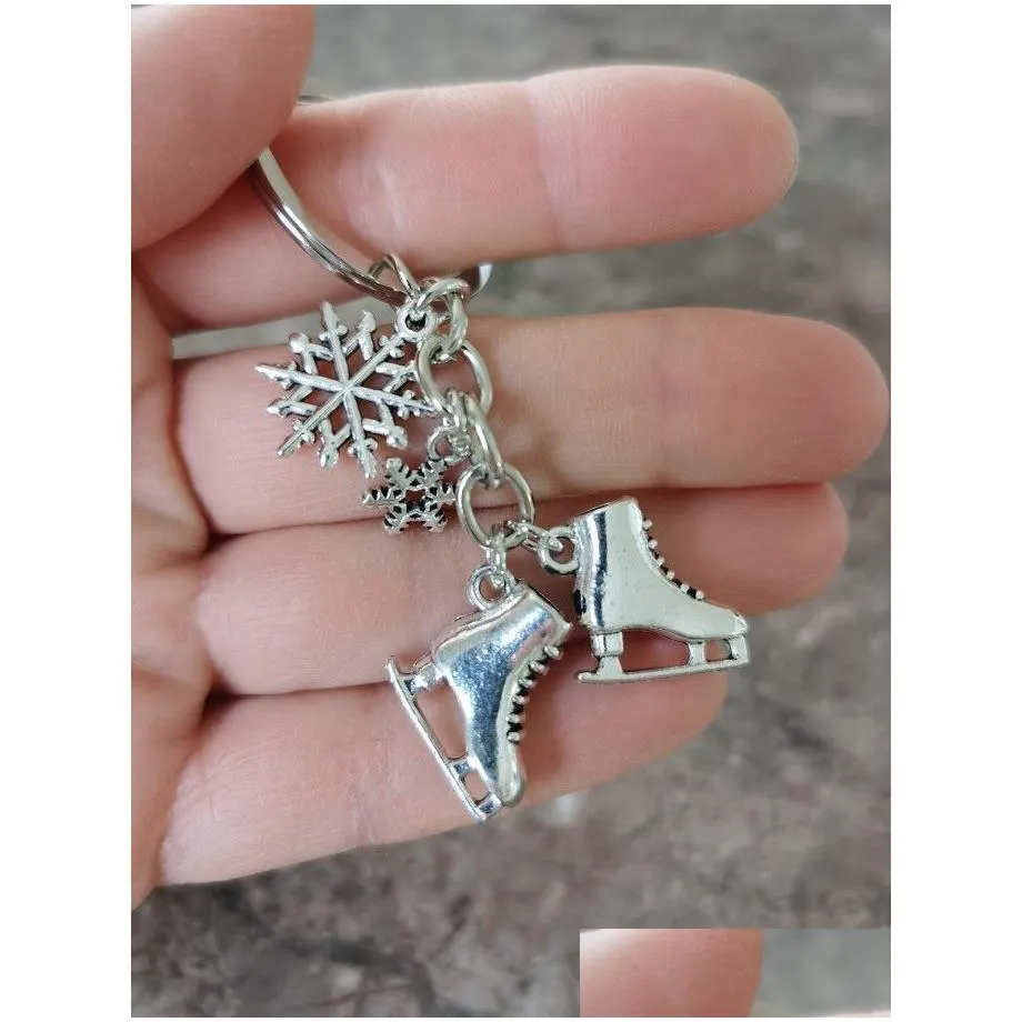 1pc silver color ice skates snowflake pendant key chain skating keychain jewelry for winter gift