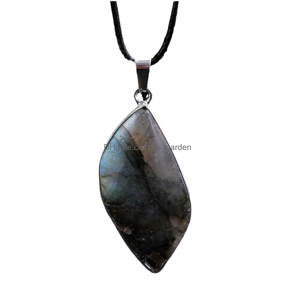natural irregular eye crystal stone labradorite moonstone sunstone pendant divination spiritual meditation charms jewelry