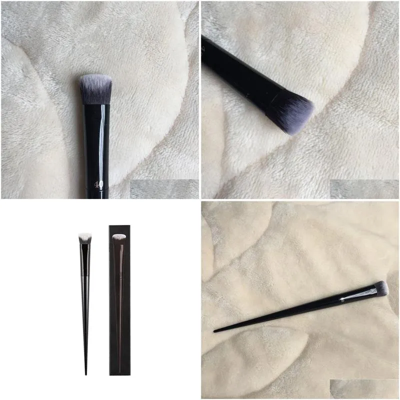 Other Massage Items The 3D Edge Concealer Makeup Brush 40 - Black Unique Curves Sha Contour Beauty Cosmetics Blender Tool Drop Deliv Dhb7A