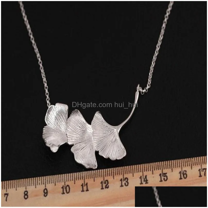 Chokers Authentic 925 Sterling Sier Three Piece Leaf Pendant Necklaces For Women Simple Retro Fine Jewelry Wind Leaves Necklace Drop Dh7Aq