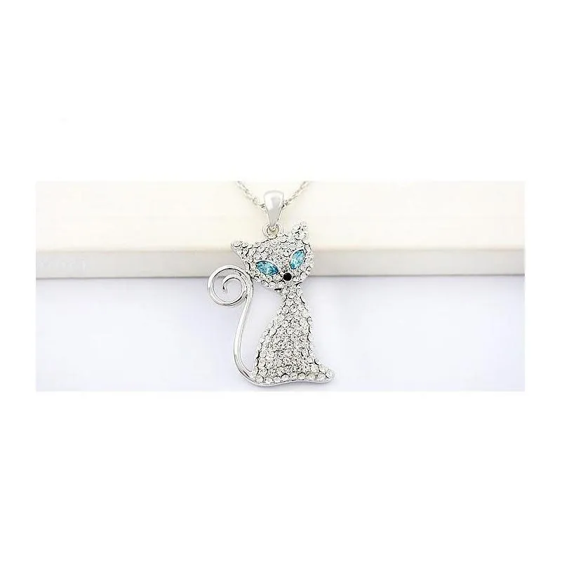 Pendant Necklaces Wholesale Austrian Crystal Cat Necklace Cute Jewelry Made With Rovski Elements For Women Holiday Gifts 1-286 Drop Dhxjf