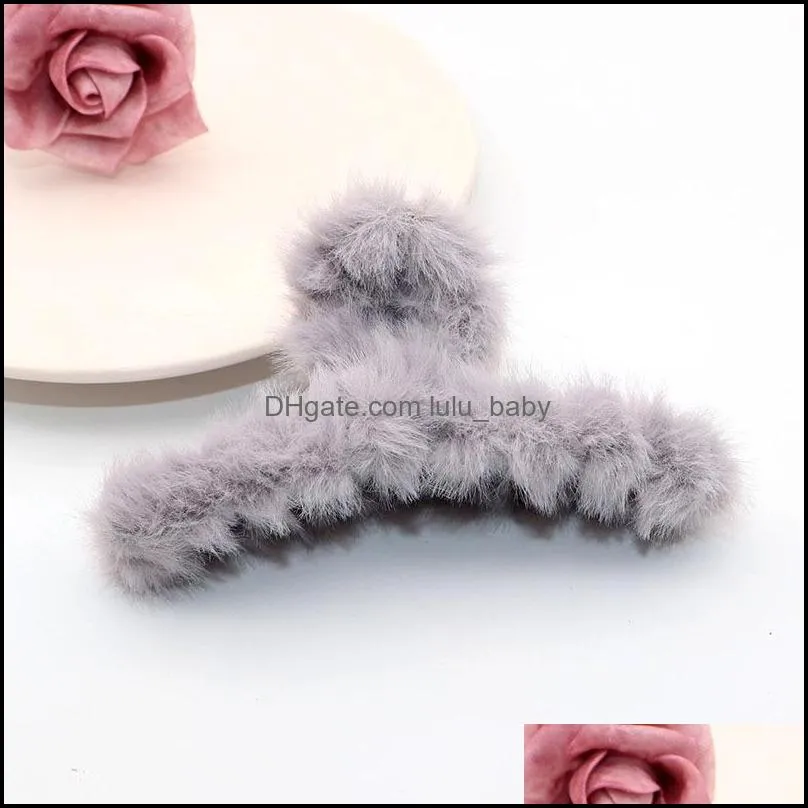 elegant plush hair claws clip woman winter accessories hair crab headwear fashion clamp for girls hair clamps 84 e3