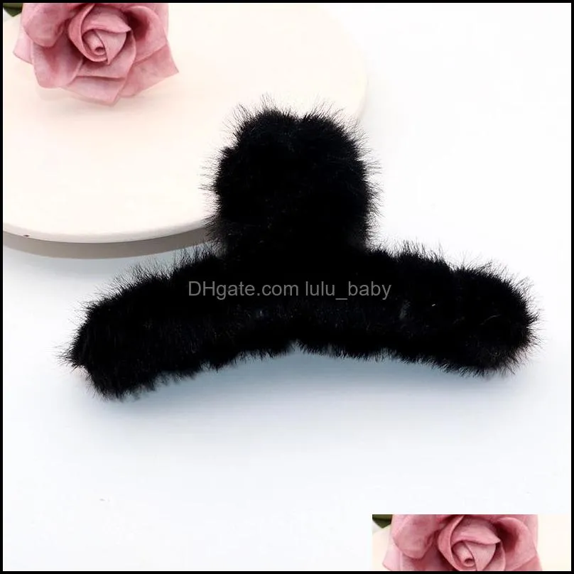 elegant plush hair claws clip woman winter accessories hair crab headwear fashion clamp for girls hair clamps 84 e3