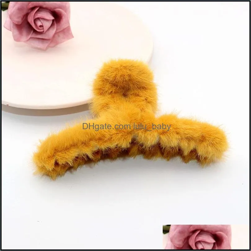 elegant plush hair claws clip woman winter accessories hair crab headwear fashion clamp for girls hair clamps 84 e3