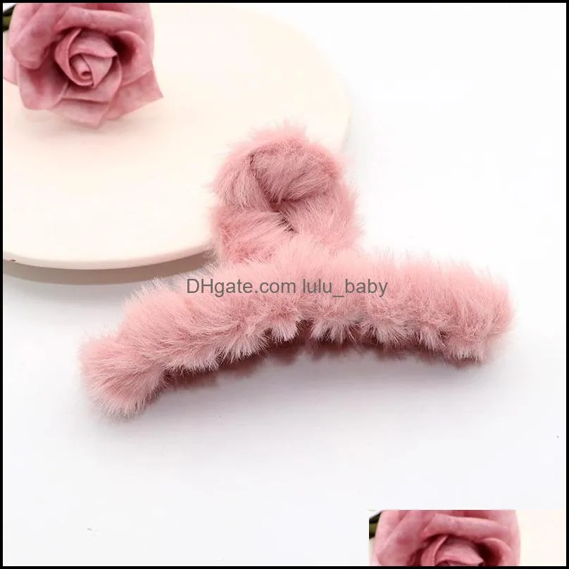 elegant plush hair claws clip woman winter accessories hair crab headwear fashion clamp for girls hair clamps 84 e3