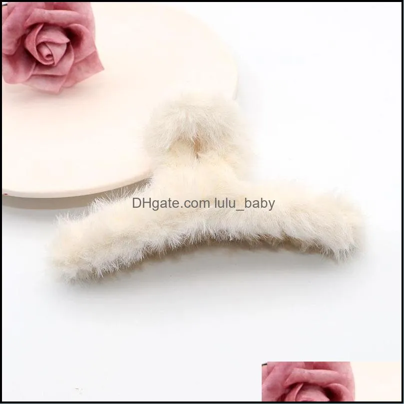 elegant plush hair claws clip woman winter accessories hair crab headwear fashion clamp for girls hair clamps 84 e3