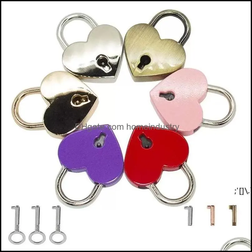 7 colors heart shape padlocks vintage hardware locks mini archaize keys lock with key travel handbag suitcase padlock 30x39mm