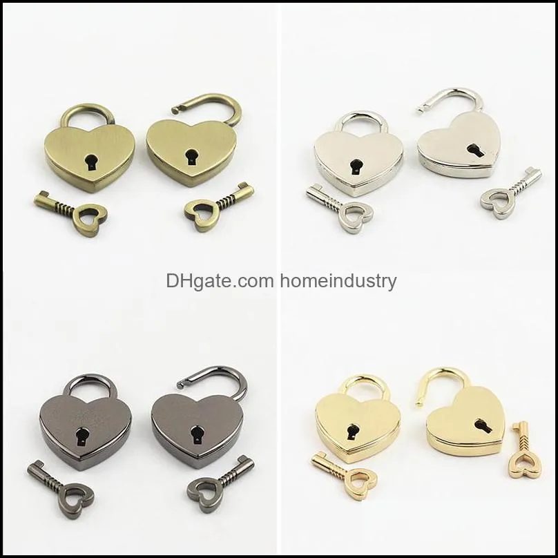 4 colors heart shape padlocks vintage hardware locks mini archaize keys lock with key travel handbag suitcase padlock dd358