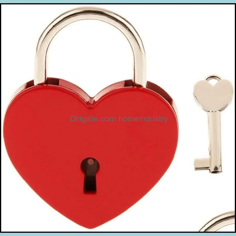 wholesale 7 colors heart shaped concentric lock metal mulitcolor key padlock gym toolkit package door locks building supplies