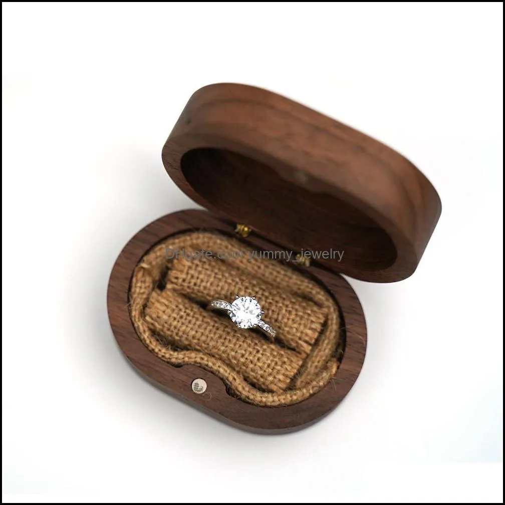 Wedding Wood jewelry Ring Bearer Retro Vintage Wooden Holder Customized Gift Case Natural Walnut Creative Magnetic Cover Couple