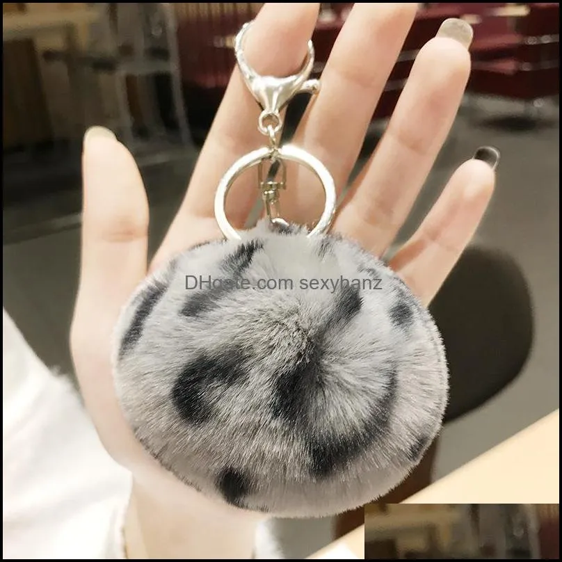 Fashion Leopard Pompoms Key Rings Fluffy Faux Fur Colorful Plush Kaychain Pendant for Girls Women Charm Car Keyfobs Holder