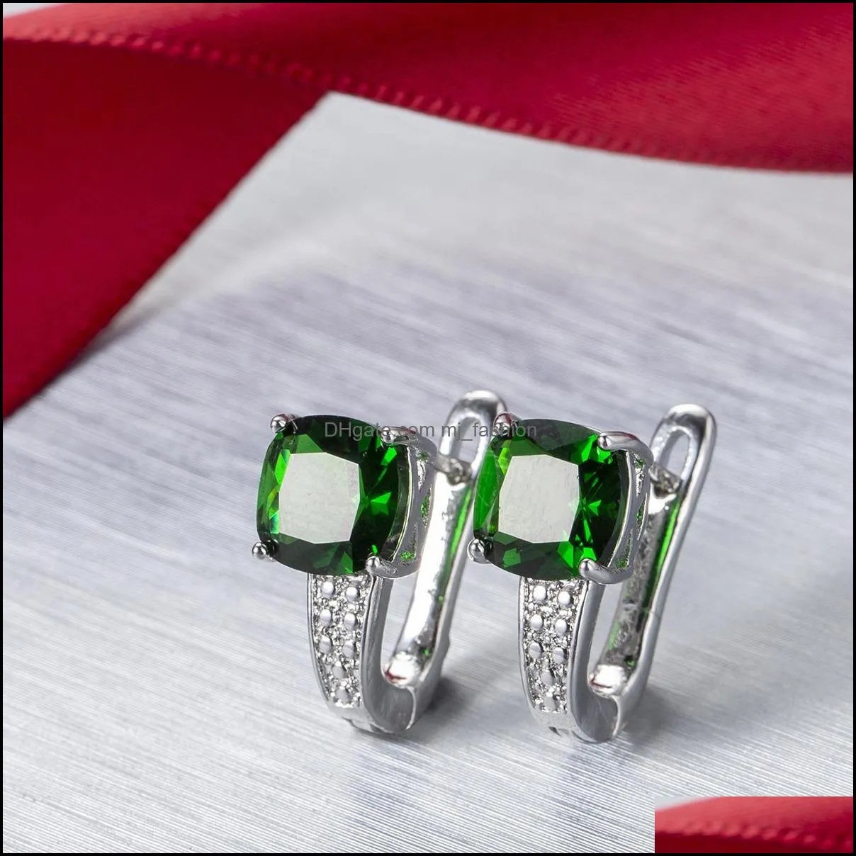 12 Pairs Msee pic Gift Jewelry Round Shaped emerald Gemstone 925 Silver Greem Zircon Huggie Earrings Wholesale