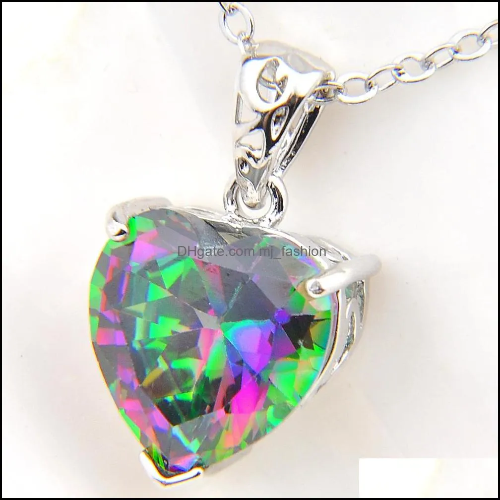 6Pcs/Lot Classic Jewelry Fire Mystic Topaz Gems Silves Rainbow Heart Pendants For Women Cz Zircon Necklaces Pendants With