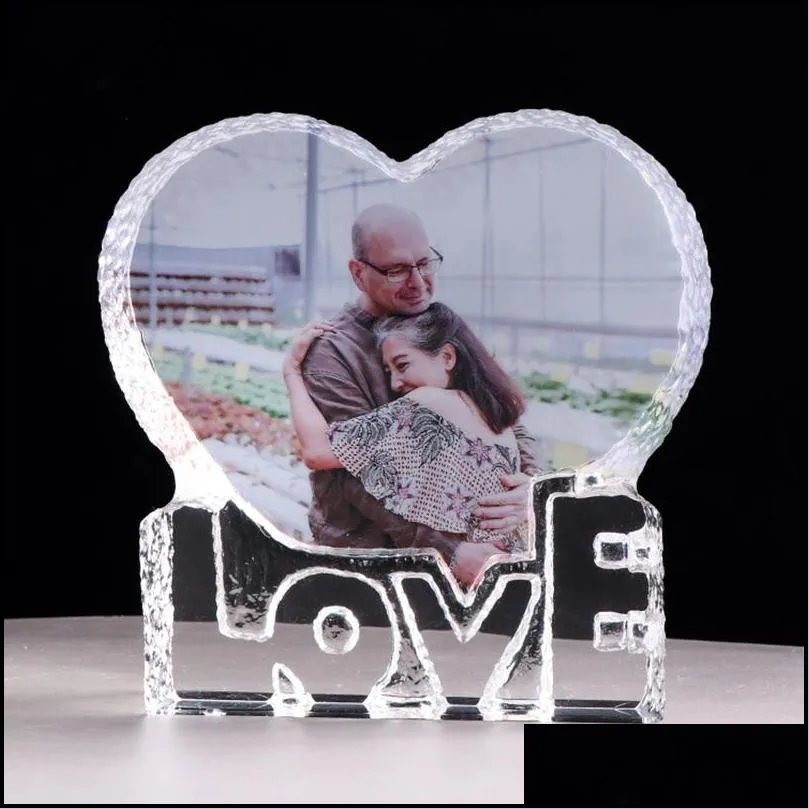 Customized Love Heart Crystal Photo Frame Personalized Picture Frame Wedding Gift for Guests Birthday Souvenir Valentine`s Day