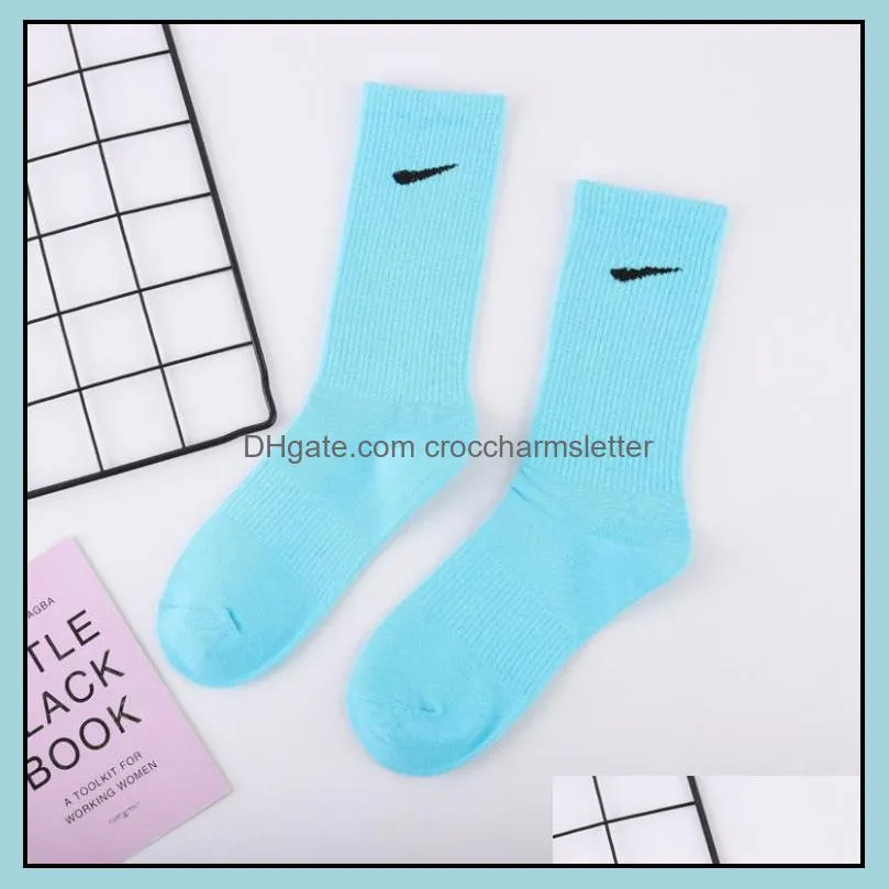 Socks Socking Sports Sock Letter Breathable Cotton Calzino Jogging Basketball Football Embroidery Classic Fashion Women And Men