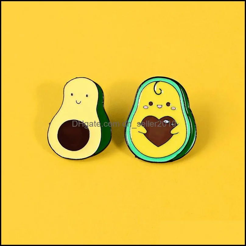 Avocado Holding Heart Enamel Pin Denim Clothing Brooch Backpack Lapel Button Badge Cartoon Jewelry 6118 Q2